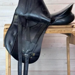 Used Kieffer Orphee TB Dressage Saddle 17/MN 17 Used Kieffer Orphee TB Dressage Saddle 17/MN -Royal Horse Outfitters 317 L Flap 40402.1683592205