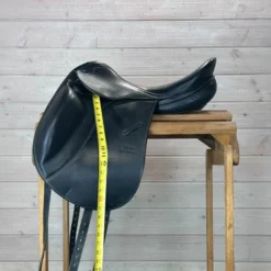 Used Stubben Portos Dressage Saddle 17.5/MW -Royal Horse Outfitters 330 Flap Length 75999.1686181837