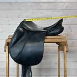 Used Stubben Genesis CL Dressage Saddle 17/N 21 Used Stubben Genesis CL Dressage Saddle 17/N -Royal Horse Outfitters 332 Seat Measurement 67552.1687460950