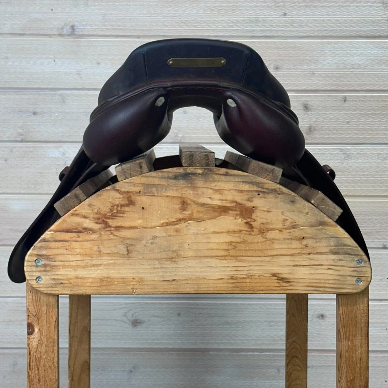 Used CWD SE02 Close Contact Saddle 16.5/MN 4 Used CWD SE02 Close Contact Saddle 16.5/MN - Image 2