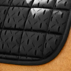 LeMieux 3D Mesh Self-Cool Dressage Pad 10 LeMieux 3D Mesh Self-Cool Dressage Pad -Royal Horse Outfitters 3d mesh self cool jump pad black detail IT06928 lemieux 09536.1752189348