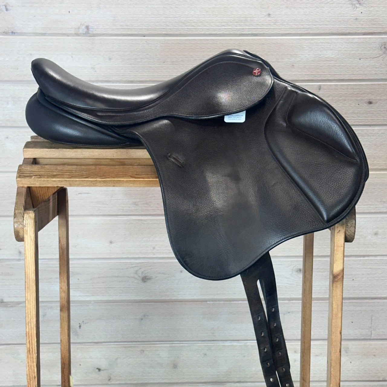 Used Barnsby Monoflap Jump Saddle 17/MN 9 Used Barnsby Monoflap Jump Saddle 17/MN - Image 7