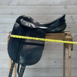 Used Niedersuss Olympik Dressage Saddle 17.5/MW 16 Used Niedersuss Olympik Dressage Saddle 17.5/MW -Royal Horse Outfitters 450 Flap Width 53776.1726184118