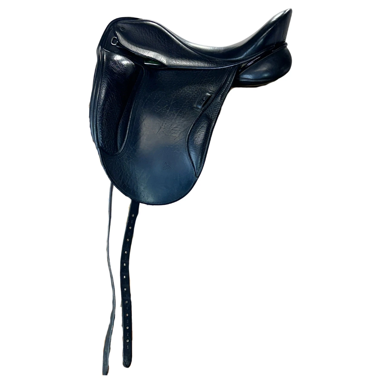 Used Superior Saddlery Dressage Saddle 18/M 3 Used Superior Saddlery Dressage Saddle 18/M