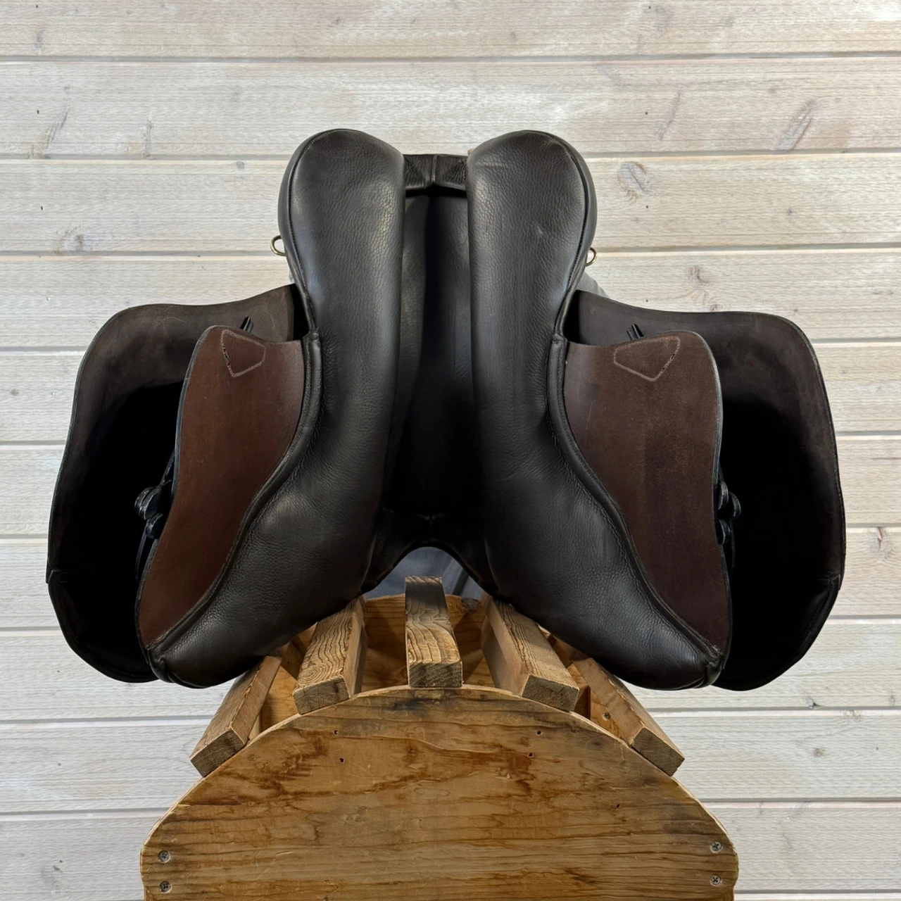 Used Albion Tzar GP Ultra Close Contact Saddle 18.5/MW 12 Used Albion Tzar GP Ultra Close Contact Saddle 18.5/MW - Image 10