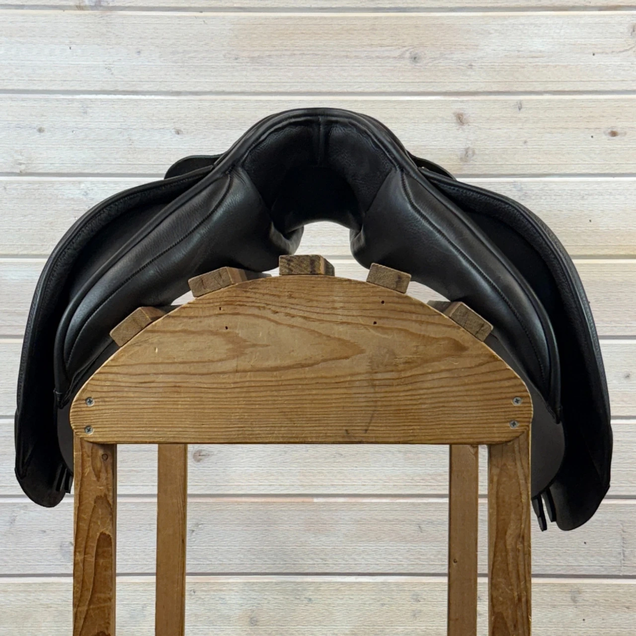 Used Albion Tzar GP Ultra Close Contact Saddle 18.5/MW 7 Used Albion Tzar GP Ultra Close Contact Saddle 18.5/MW - Image 5