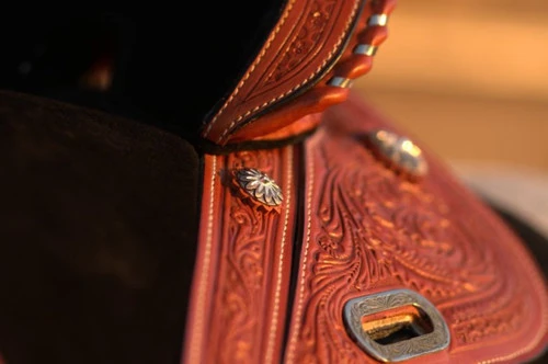 Circle Y Fischer Daisy Treeless Barrel Saddle 5 Circle Y Fischer Daisy Treeless Barrel Saddle - Image 3