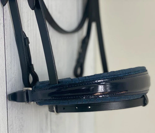 Halter Ego Copenhagen Navy Patent Snaffle Bridle 4 Halter Ego Copenhagen Navy Patent Snaffle Bridle - Image 2
