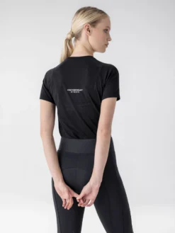 Equiline Cudik Seamless Shirt SS -Royal Horse Outfitters cudlik seamless ss black back H00916 equiline 53322.1712845189