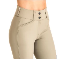 Tredstep Evolute Knee Patch Breeches 16 Tredstep Evolute Knee Patch Breeches -Royal Horse Outfitters evolute breech kp tan detail front EVOLUTE KP tredstep 13735.1746212252