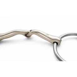Herm Sprenger Balkenhol Shaped Loose Ring - 18 Mm Sensogan -Royal Horse Outfitters kk loose ring snaffle 18mm detail 40511 sprenger 41280.1712845404