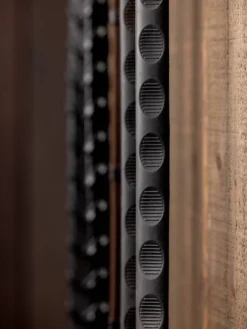 LeMieux Magna Grip Rubber Reins -Royal Horse Outfitters magna grip rubber rein black silver lifestyle2 IT04852 lemieux 96476.1721445605