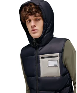 Men's Rider's Gene Nylon Quilted Hooded Puffer Vest