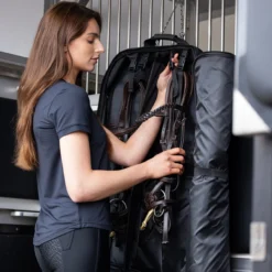 LeMieux Twin Bridle Bag -Royal Horse Outfitters twin bridle bag black lifestyle IT04966 lemieux 49694.1752259806